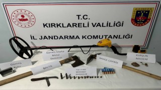 Jandarmadan kaçak kazı, uyuşturucu ve içki operasyonları