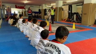 Jandarmadan öğrencilere ‘taekwondo eğitimi