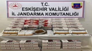 Kaçak sigara satmaya hazırlanan şahıs jandarma tarafından yakalandı