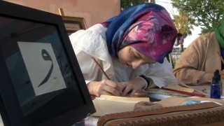 Kadınların hat sanatına ilgisi