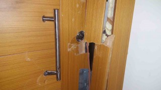 Kağıthanede 1 polisin şehit olduğu operasyonda çıkan çatışmanın izleri görüntülendi