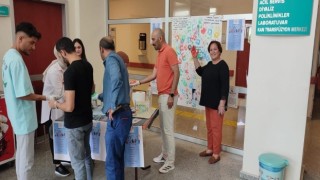 Kağızmanda sağlıkçılar çocuk yaşta evliliğe dikkat çekti