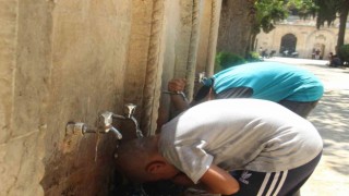 Kavurucu sıcak Şanlıurfayı etkisi altına aldı