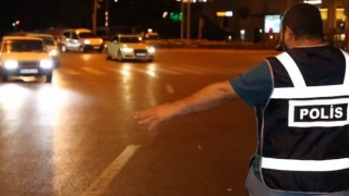 Kayseride 400 polis ile huzur uygulaması: 3 bin 420 kişi sorgulandı