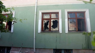 Kayseride ev yangını: 3ü çocuk 5 kişi zehirlendi