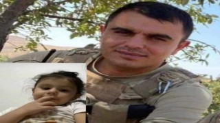 Kayseride otomobil şarampole uçtu, uzman çavuş ve kızı hayatını kaybetti
