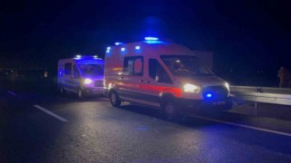 Kaza yapanların yardımına gidenlerin arasına başka bir araç daldı: 3 ölü, 7 yaralı