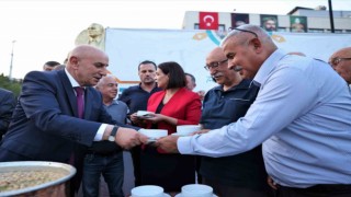Keçiörende Muharrem ayı dolayısıyla aşure ikramı yapıldı