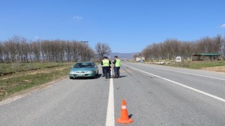 Kırklarelinde jandarmadan trafik denetimleri