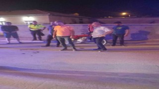 Konyada duvara çarpan motosiklet sürücüsü yaralandı