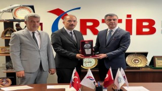 KTO Yönetim Kurulu Üyeleri ve Otomotiv Sektörü Temsilcilerinden Rusya Gezisi