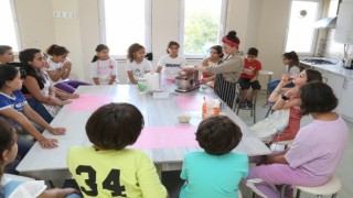 Küçükçekmece Belediyesi yaz sanat atölyeleri başladı