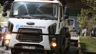 Küçükçekmece Belediyesinin su tankerleri Çanakkaleye gönderildi