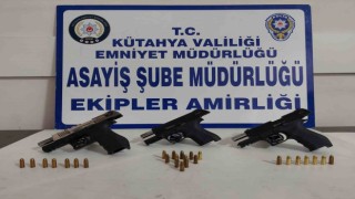 Kütahyada umuma açık yerlerin denetiminde 92 şahsın GBT kontrolü yapıldı