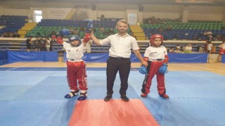 Kütahyadan madalya ile döndüler
