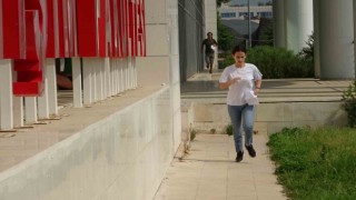 Lisansüstü eğitimi almak isteyenler sınava yetişmek için zamanla yarıştı