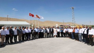 Mahalle muhtarları çevre yolunu gezdi