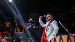 Mahallemde konser var etkinliklerine yoğun ilgi