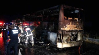 Malatyada yolcu otobüsü alev alev yandı: Facianın eşiğinden dönüldü