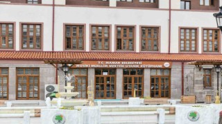 Mamakta kitap dostu belediyecilik hizmetleri devam ediyor