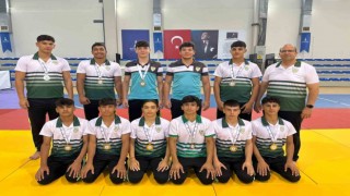 Manisa BBSKlı judoculardan 8 madalya
