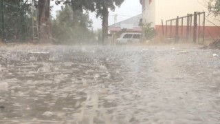 Mersinde sağanak yağmur