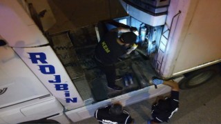 Mersinde uyuşturucu satıcılarına darbe