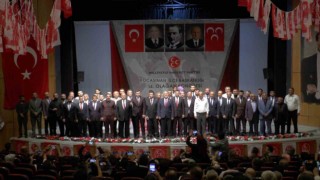 MHP Lideri Bahçelinin mesajı ayakta alkışlandı
