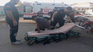 Motosiklet ile kamyonet çarpıştı
