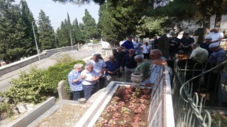 Murat Gülez, kabri başında dualarla anıldı