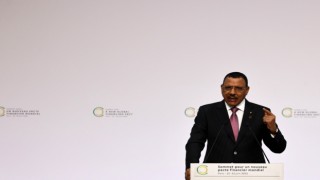 Nijerde devrik lider Bazoum, vatana ihanetten yargılanacak