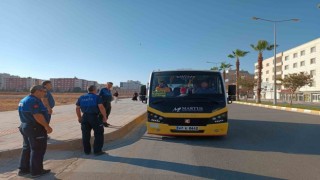 Nusaybinde zabıta toplu taşıma araçlarını denetledi