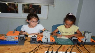 Öğrenciler bilimsel el berecilerini Mersin Büyükşehir Belediyesiyle geliştiriyor