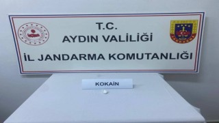Otobüste seyahat ederken uyuşturucu ile yakalandı