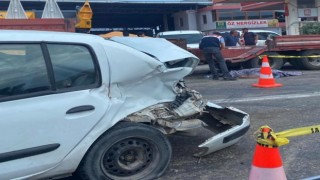 Otomobilin çarptığı tır sürücüsü hayatını kaybetti