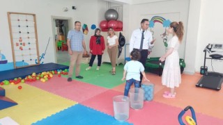Özel öğrenciler yaz kurslarında eğlenceli vakit geçiriyorlar