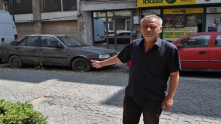 (ÖZEL) Şehit ailesine ait otomobili 10 yıldan beri hiç hareket etmedi