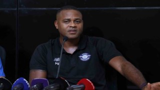 Patrick Kluivert: ”Elimizden geleni yapıp kendi oyunumuzu ortaya koyacağız”