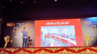 Pursaklar Belediyesi Yılın Alkışı Hakeden Belediyesi ödülünü aldı