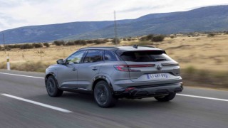 Renault yeni Austral E-tech full hibrit Türkiyede