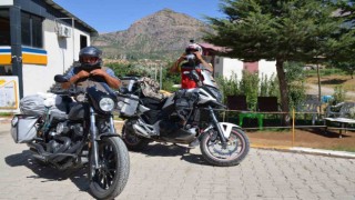 Rotalarını Beytüşşebapa çeviren motorcular ilçeye hayran kaldı