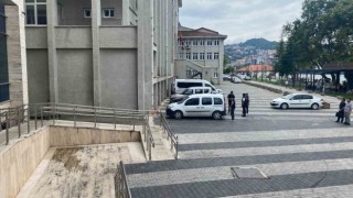 Sahte bankacılar vatandaşın 100 bin lirasını dolandırdı