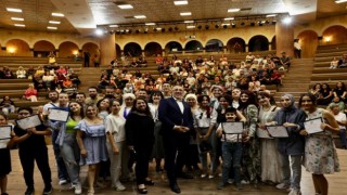 Şehir Tiyatrosu Gençlik Kulübü, izleyicilerle buluştu