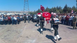 Şehit Piyade Uzman Onbaşı Uğur Özdemir son yolculuğuna uğurlandı