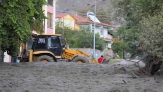 Sel afetinin yaşandığı Üzümlüde yaralar sarılıyor