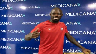 Sivassporun yeni transferi Modou Barrow sağlık kontrolünden geçti