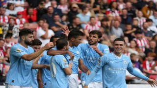 Son şampiyon Manchester City, sezona 3te 3le başladı
