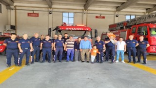 Sondaj kuyusundan 5 saatte çıkartılan minik Yamaç, kahramanlarıyla buluştu