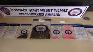 Şüpheli şahıslar uyuşturucuyla yakalandı