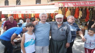 Tahmazoğlu esnaf ve vatandaşla omuz omuza